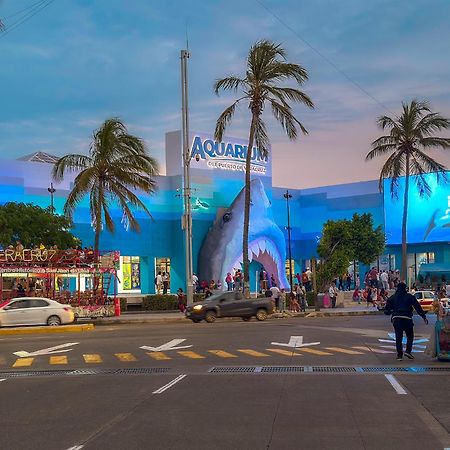 Suites Brisa Marina - Atras De Playa Regatas Y El Malecon, 6 Calles Del Acuario Veracruz Kültér fotó